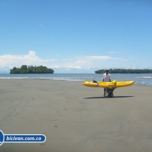 Bicivan Tour Kayak Mar Bahia Malaga Juanchaco Ladrilleros Pacifico Colombia