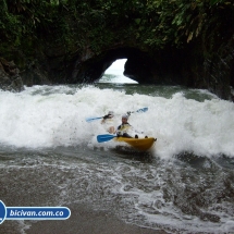 Bicivan Tour Kayak Mar Bahia Malaga Juanchaco Ladrilleros Pacifico Colombia