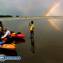 Bicivan Tour Kayak Mar Bahia Malaga Juanchaco Ladrilleros Pacifico Colombia